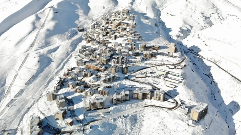 Centros de esquí dan inicio oficial a prometedora y desafiante temporada de invierno