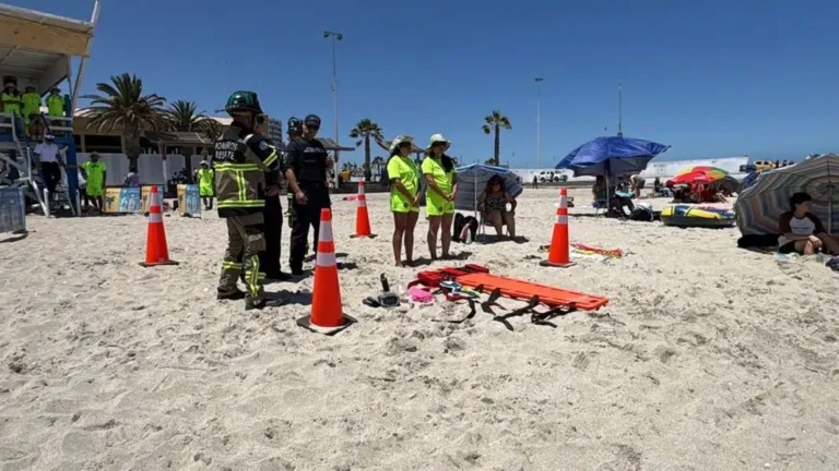 Playas de Antofagasta brillan en verano