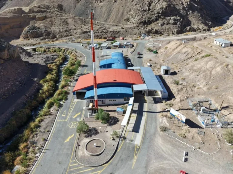 Proyectan funcionamiento del paso de Agua Negra hasta junio